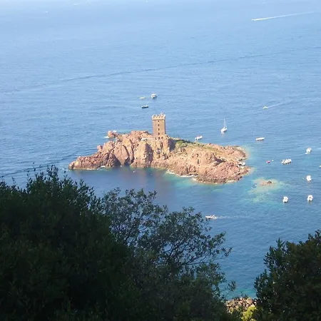 Plage B * Fréjus